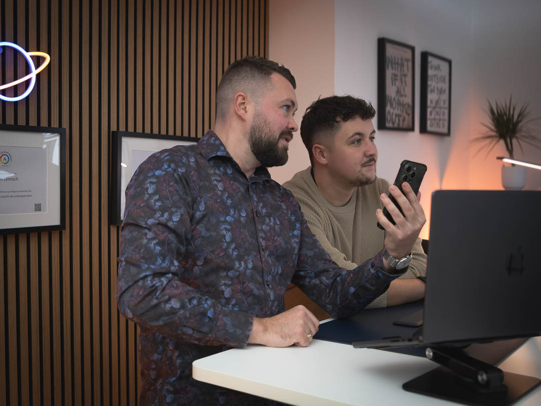 Edwartising Team bei der Beratung, Marketing und KI für Handwerksbetriebe